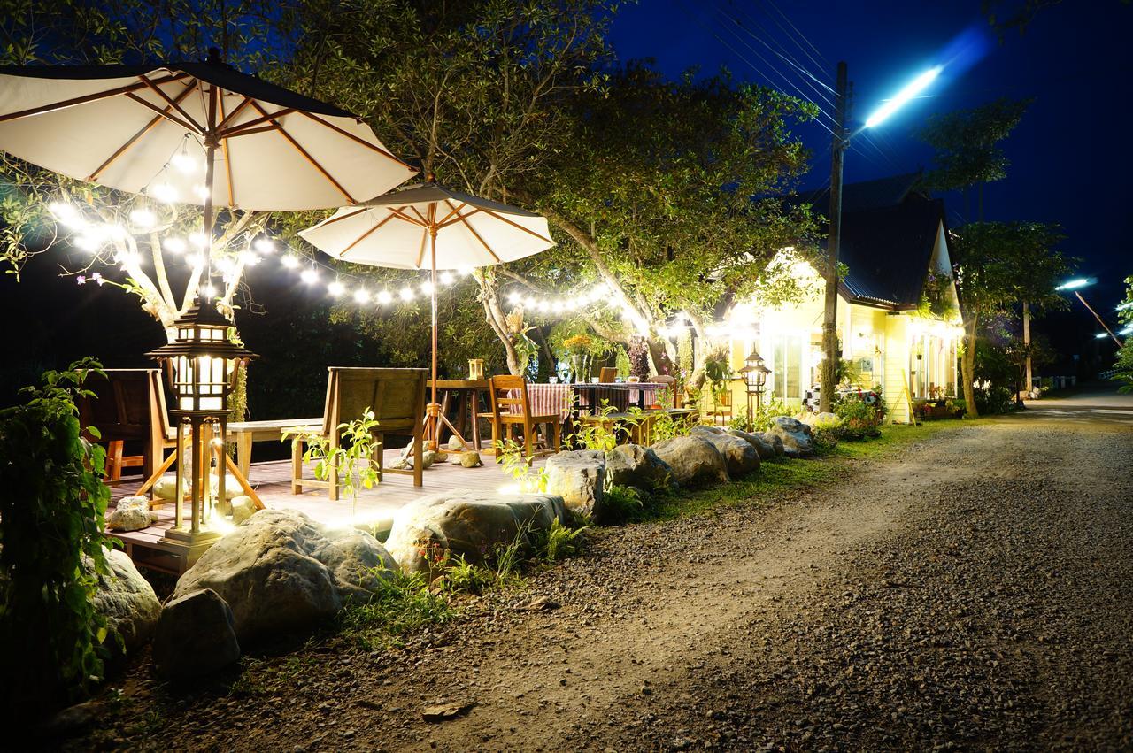 The Teak Resort Chiangdao 치앙다오 외부 사진